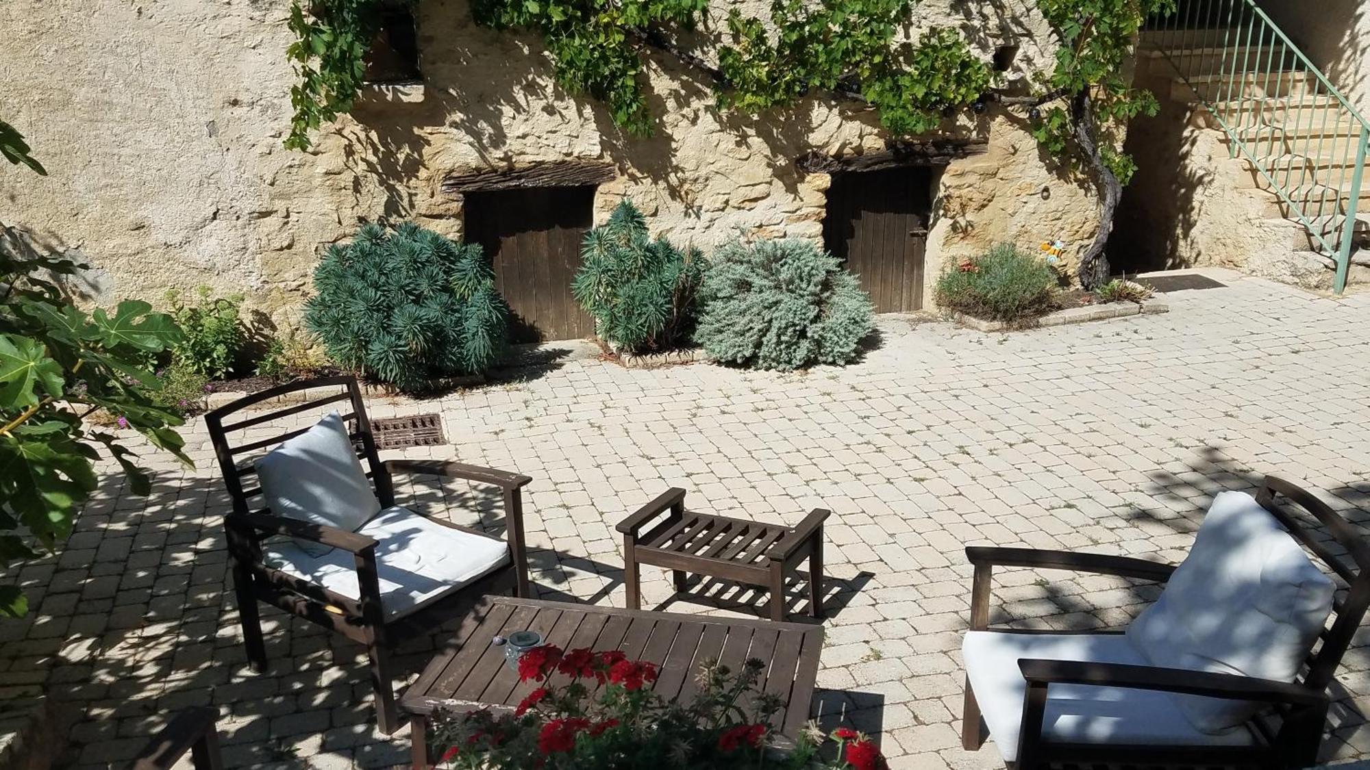 Les Demeures Du Clos Niozelles Exterior photo