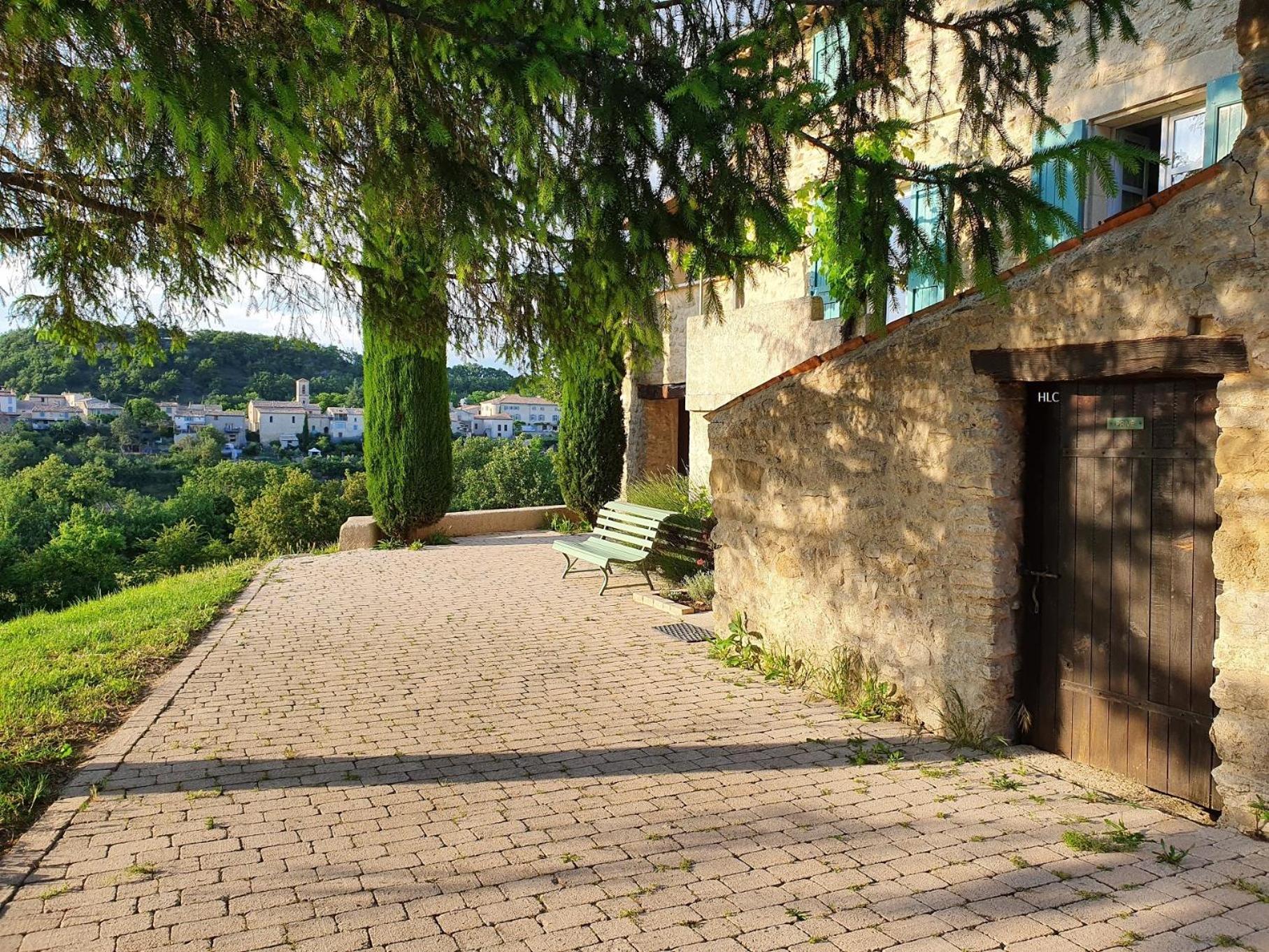 Les Demeures Du Clos Niozelles Exterior photo