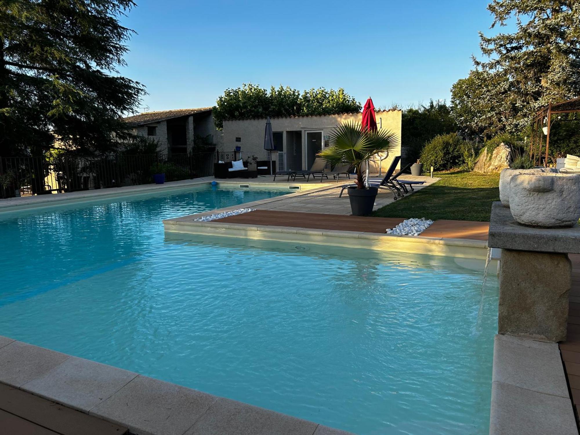 Les Demeures Du Clos Niozelles Exterior photo