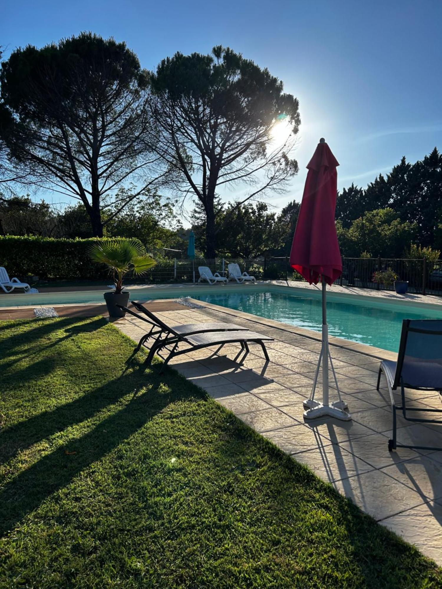 Les Demeures Du Clos Niozelles Exterior photo