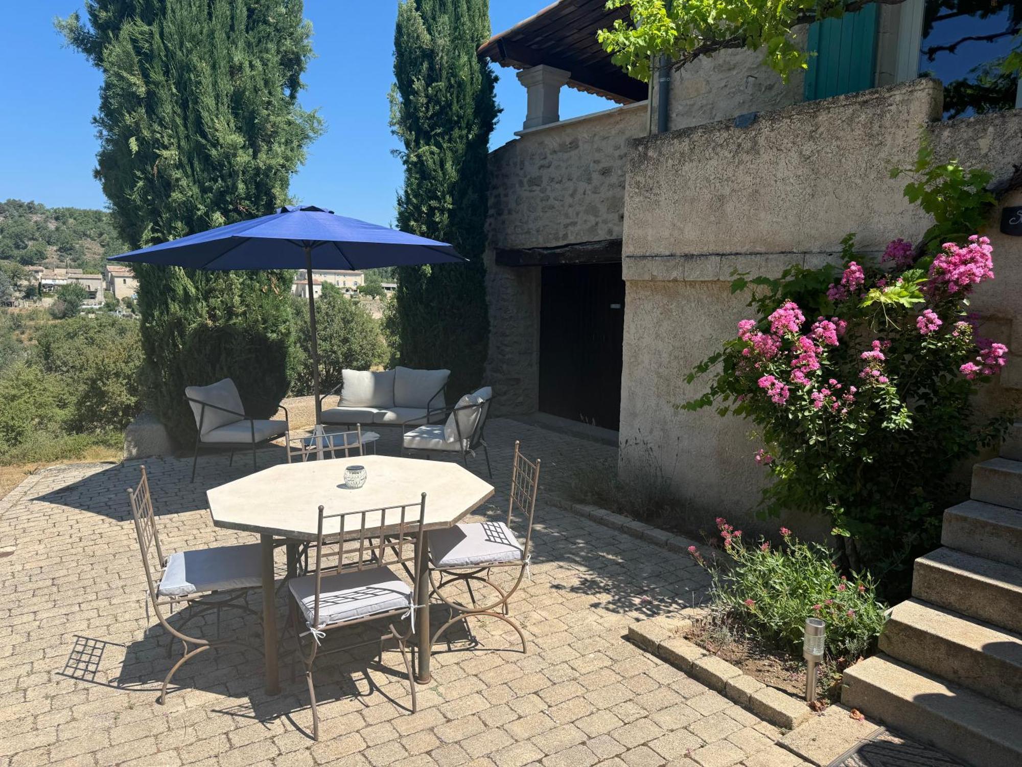 Les Demeures Du Clos Niozelles Exterior photo