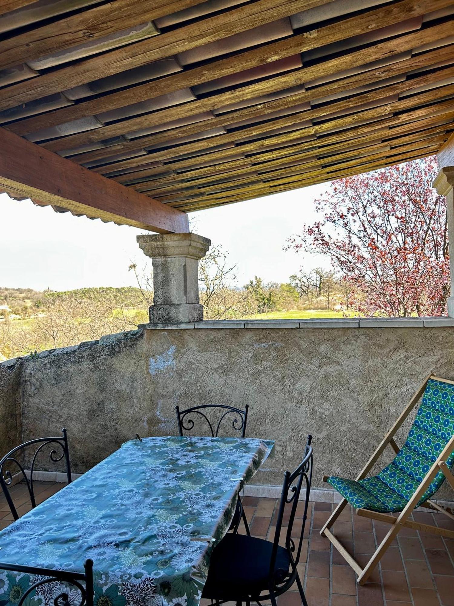 Les Demeures Du Clos Niozelles Exterior photo